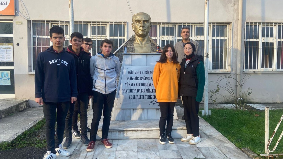 Atatürk Büstü Yenileme Çalışmaları